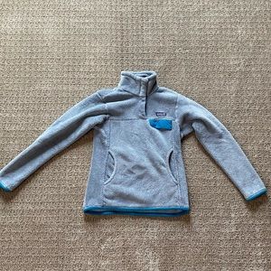 Patagonia women’s fleece pullover sweatshirt